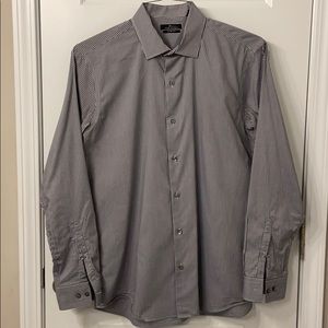 Marc Anthony Men’s Gray/Black Button Down Shirt
